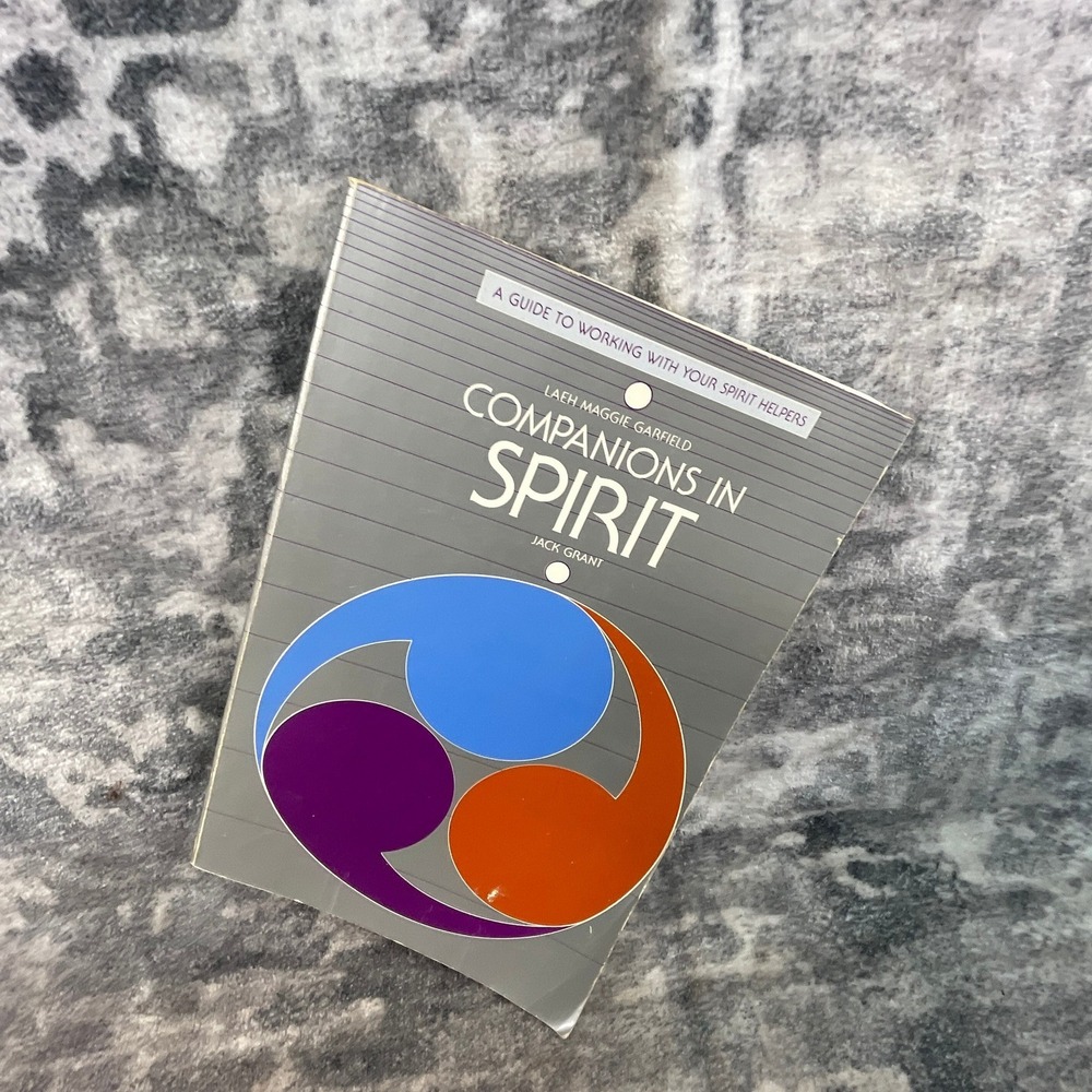 Companions In Spirit‎ by Leah Garfield Jack Grant 1984 1st Ed Paperback